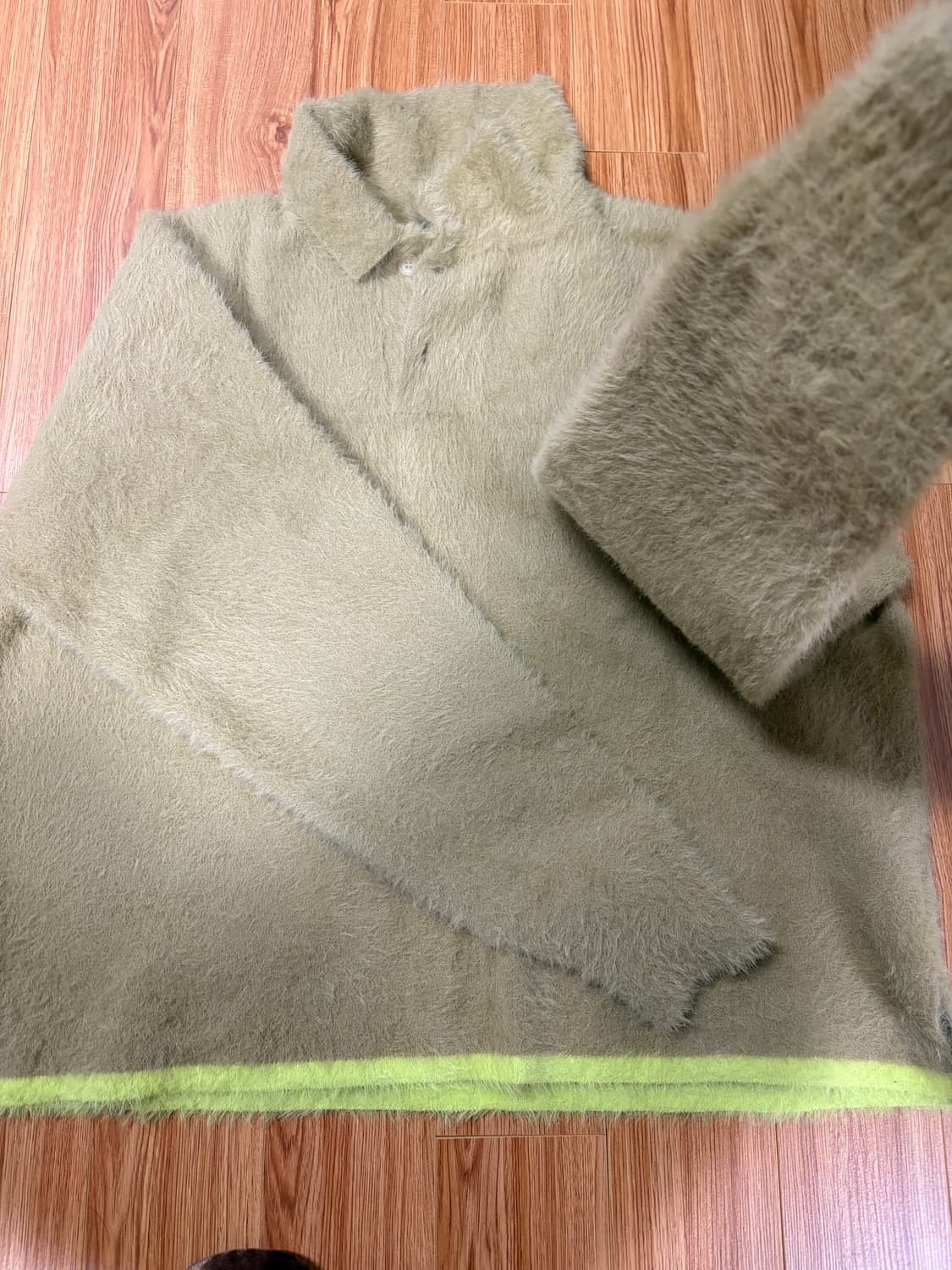 자크뮈스 플러피 셔츠 상품이미지2