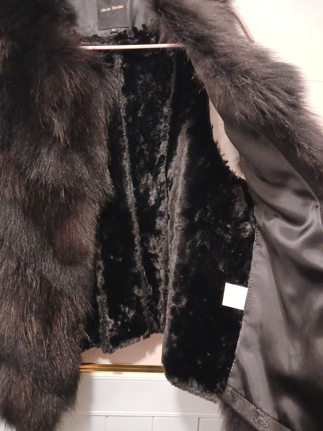 올리비아하슬러 정품 여성 라쿤털+여우털 100% 조합 조끼 90 사이즈 상품이미지4