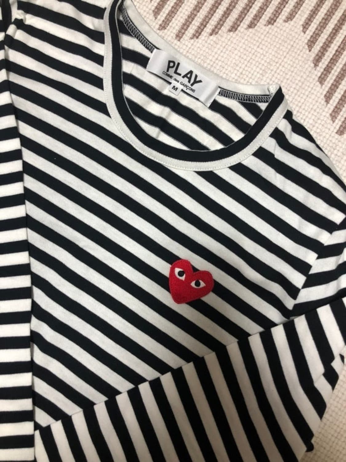 꼼데가르송 티셔츠 상품이미지1