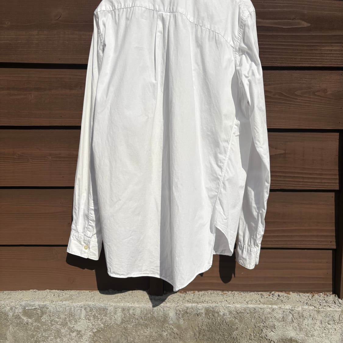 블랙 꼼데가르송 화이트 사선 비대칭 셔츠 상품이미지8