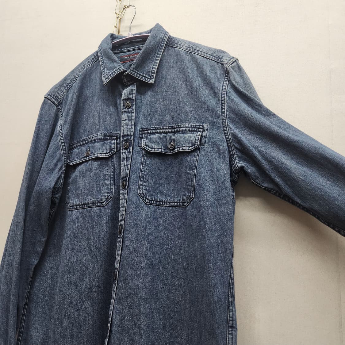 타미힐피거 투포켓 데님 셔츠 M(L) 상품이미지3