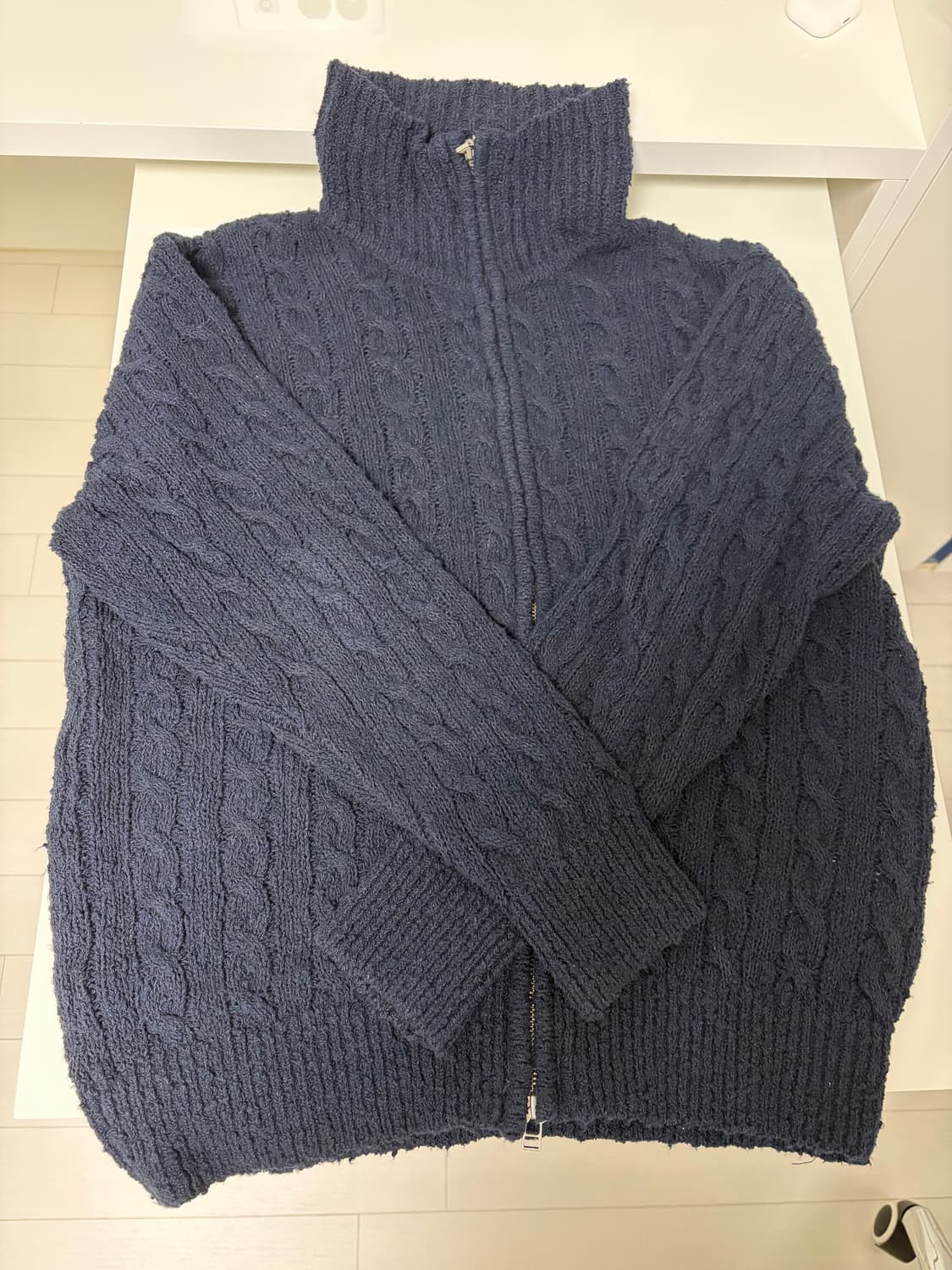 (새상품) 아트이프액츠 케이블 니트 집업 M사이즈 상품이미지2