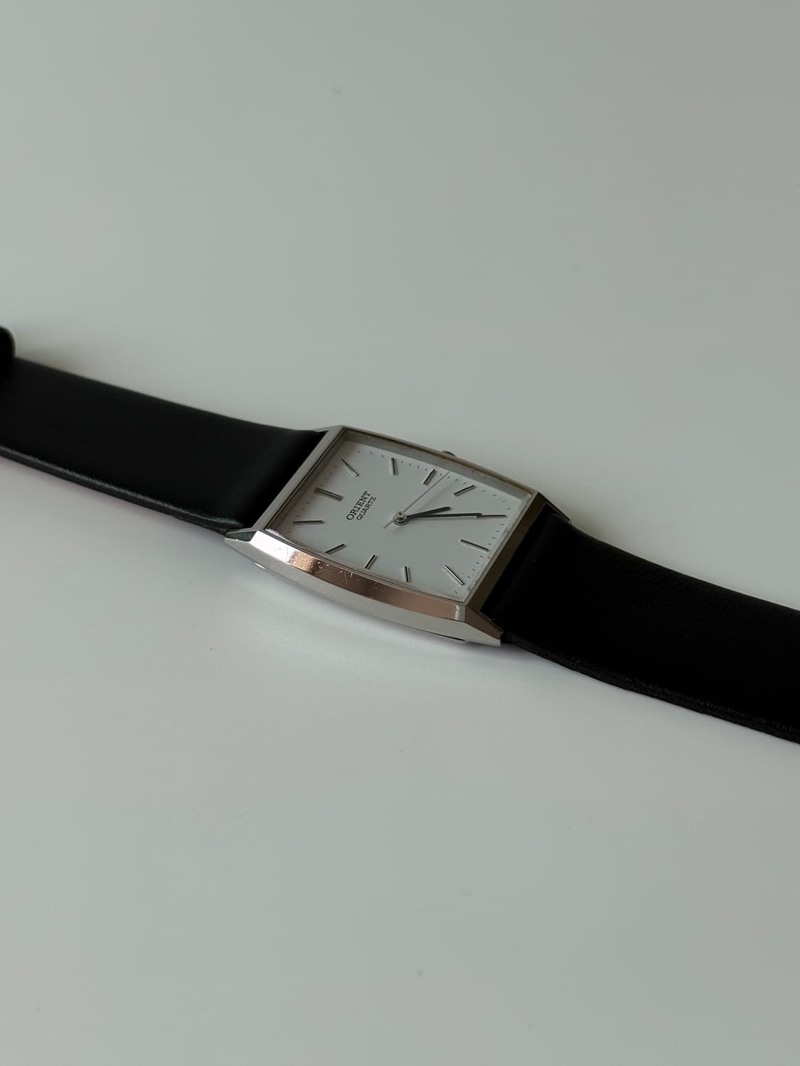 오리엔트 1980년대 실버 탱크 쿼츠 남성 상품이미지4