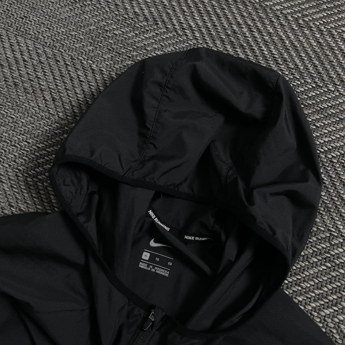 나이키 스카치 로고 블랙 러닝 바람막이 자켓o 4062 상품이미지8