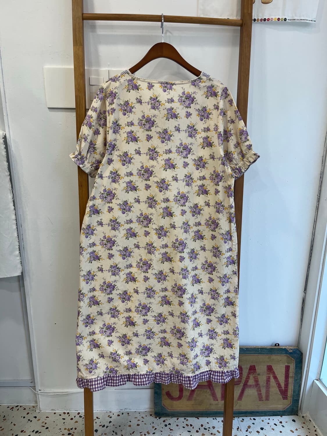 모리걸룩 무드 낭낭한 보라 잔꽃무늬 스트라이프 원피스 상품이미지2