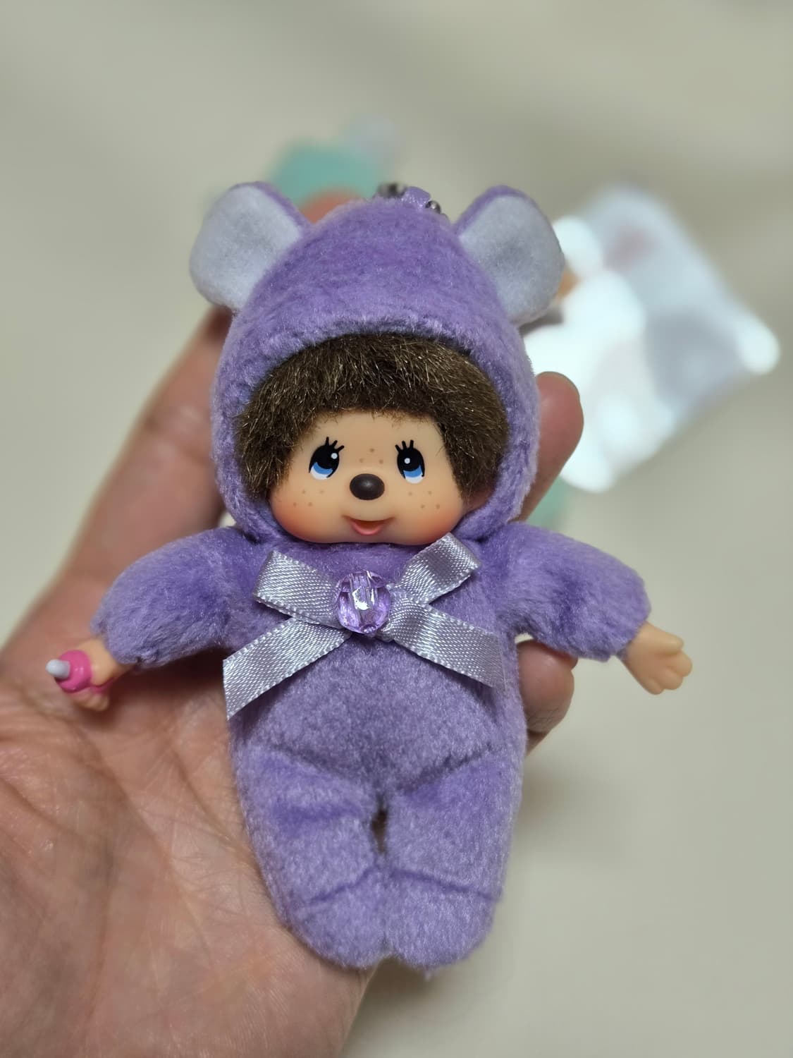 몬치치 탄생석 2월 키링 상품이미지1