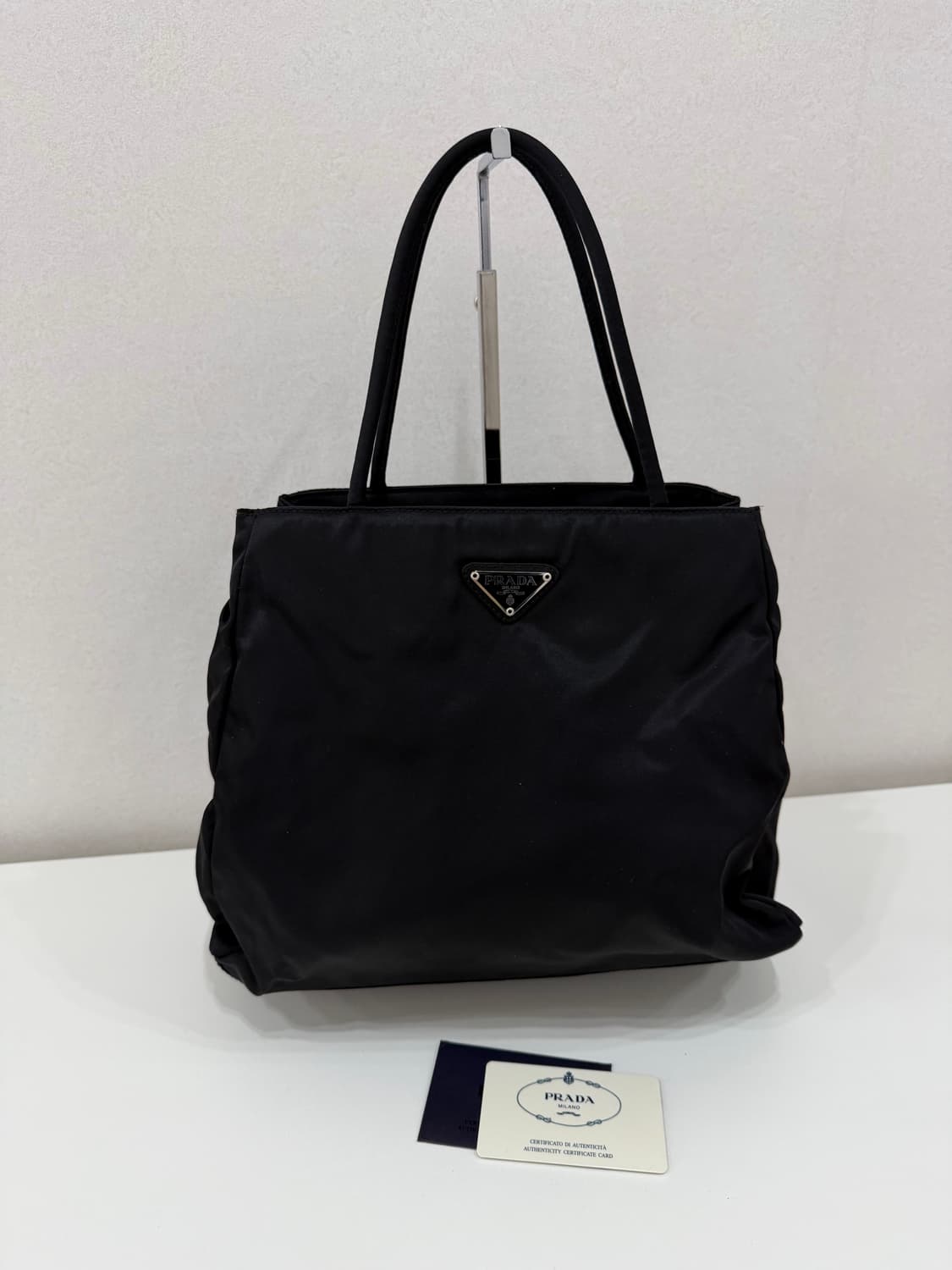 프라다 토트백 상품이미지1