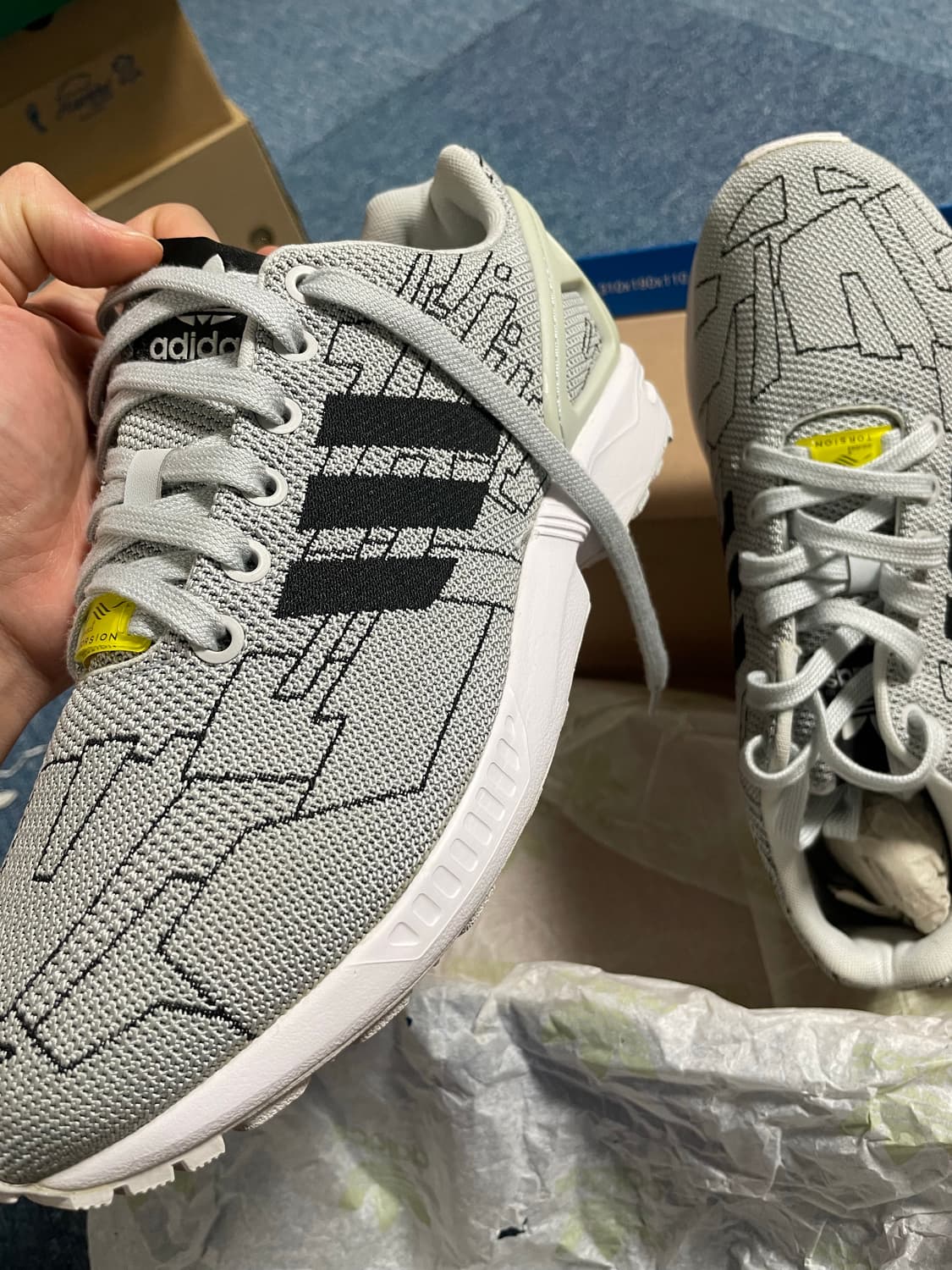 [새상품] 아디다스 zx 토션 운동화(255SIZE) 상품이미지4