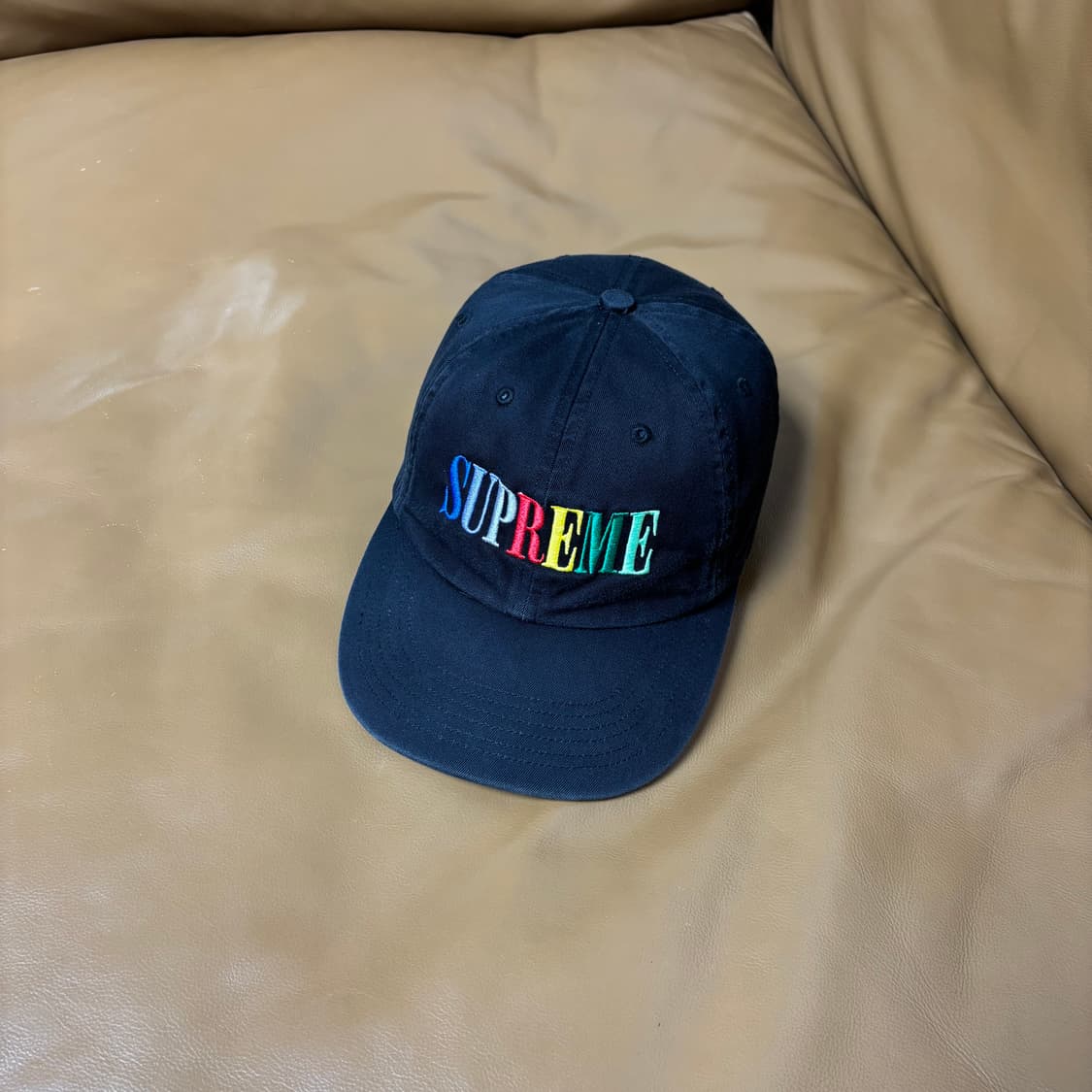 Supreme 슈프림 멀티 컬러 로고 블랙 6패널 볼캡 모자 Black 상품이미지1