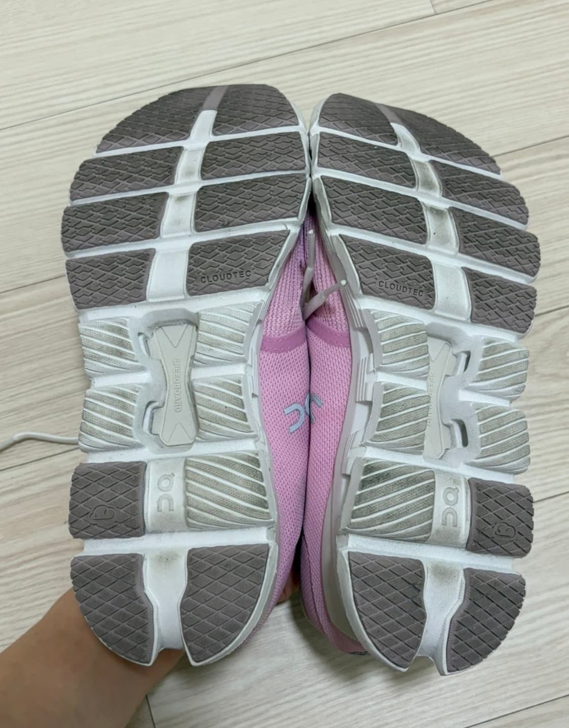 온러닝 클라우드테크 255 상품이미지3