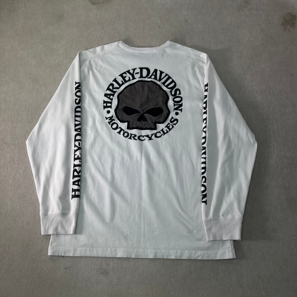 100 할리데이비슨 스컬 자수로고 롱슬리브 티셔츠 상품이미지1