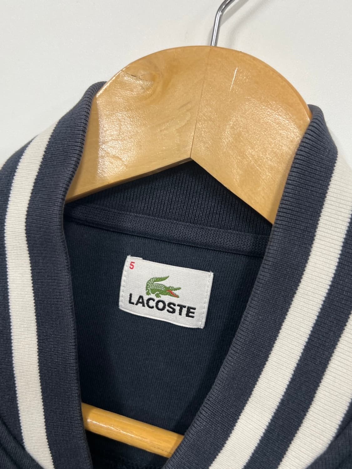 라코스테 빅로고 네이비 스타디움 바시티 자켓 상품이미지3