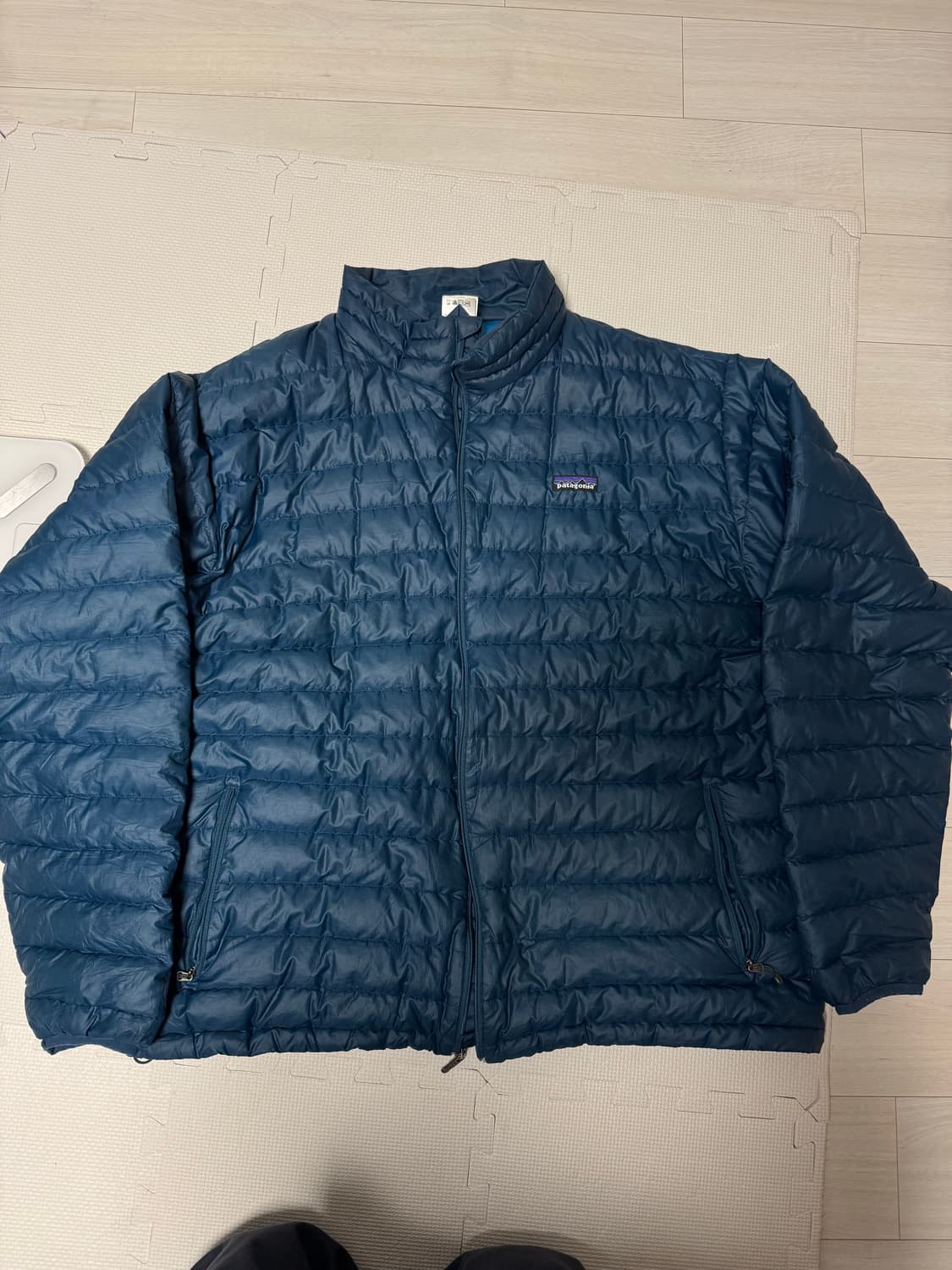 파타고니아 다운스웨터 패딩 상품이미지1