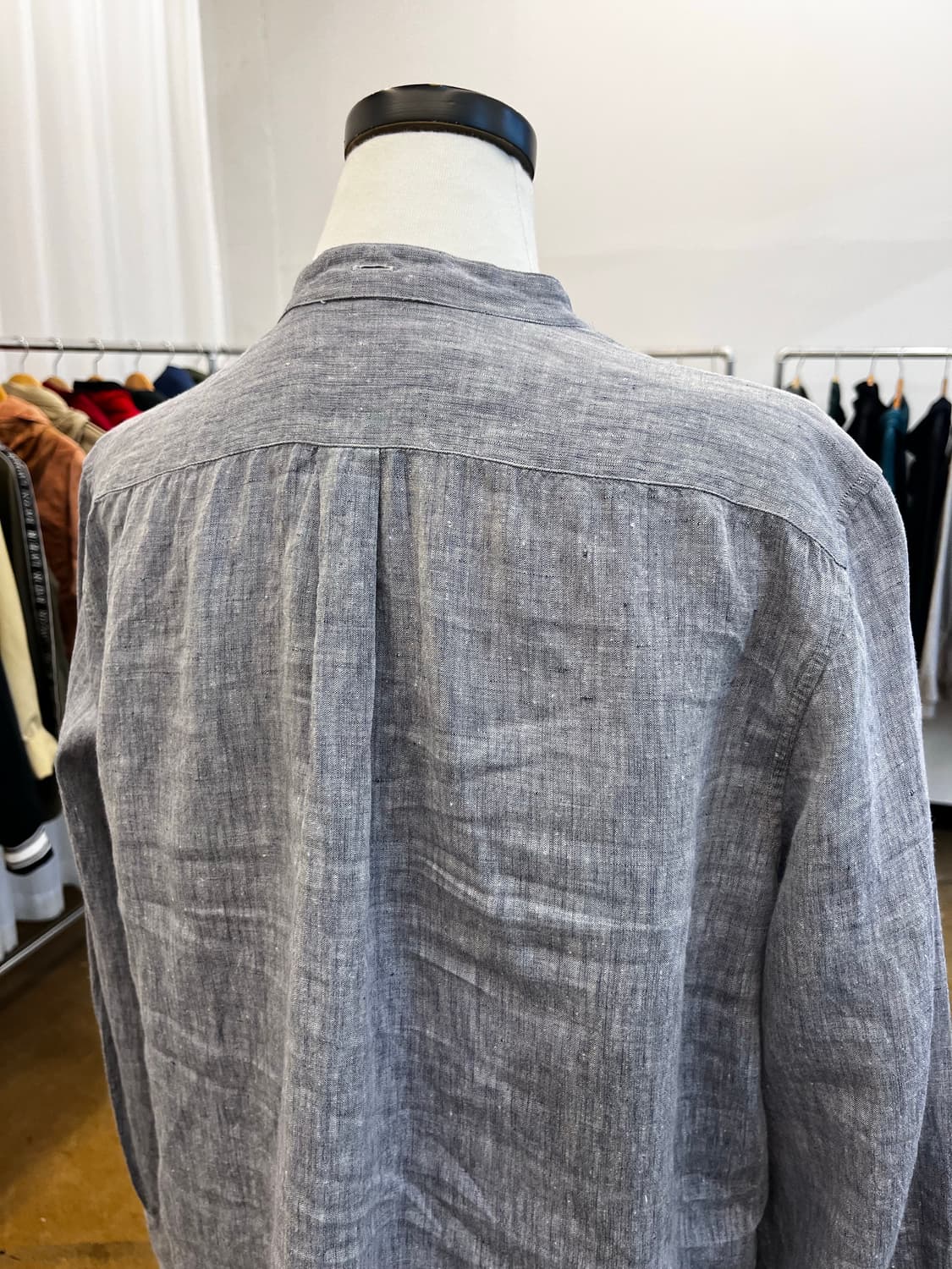 마가렛호웰 하프 버튼 린넨 셔츠 상품이미지6