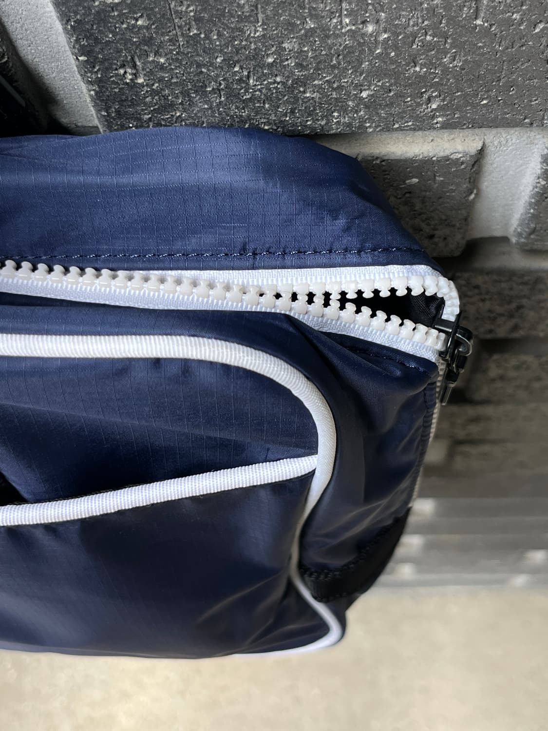 00s Courreges 꾸레쥬 화이트 로고 2웨이 백 라지 상품이미지8