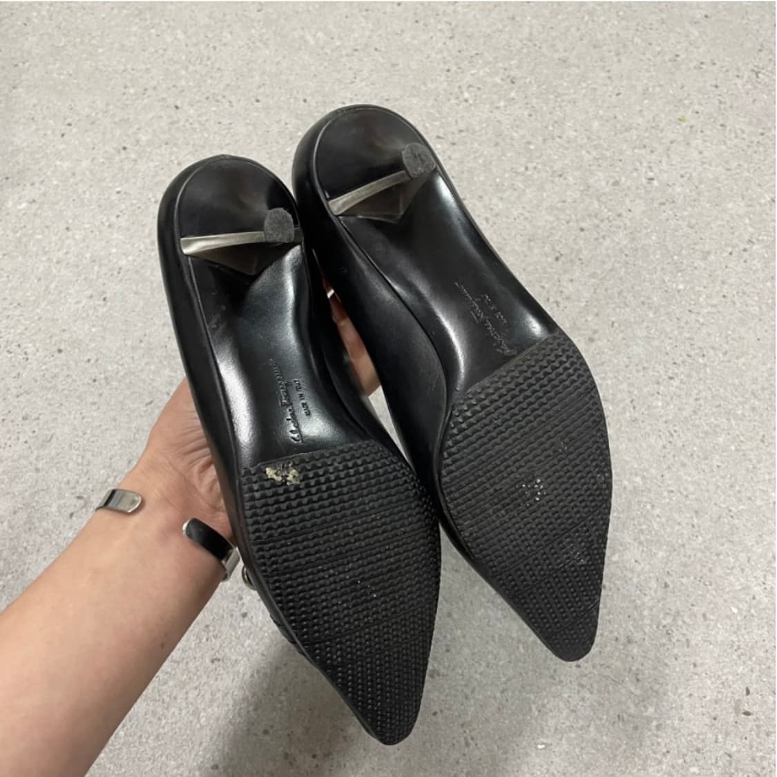 살바토레 페레가모 빈티지 펌프스 240 상품이미지7