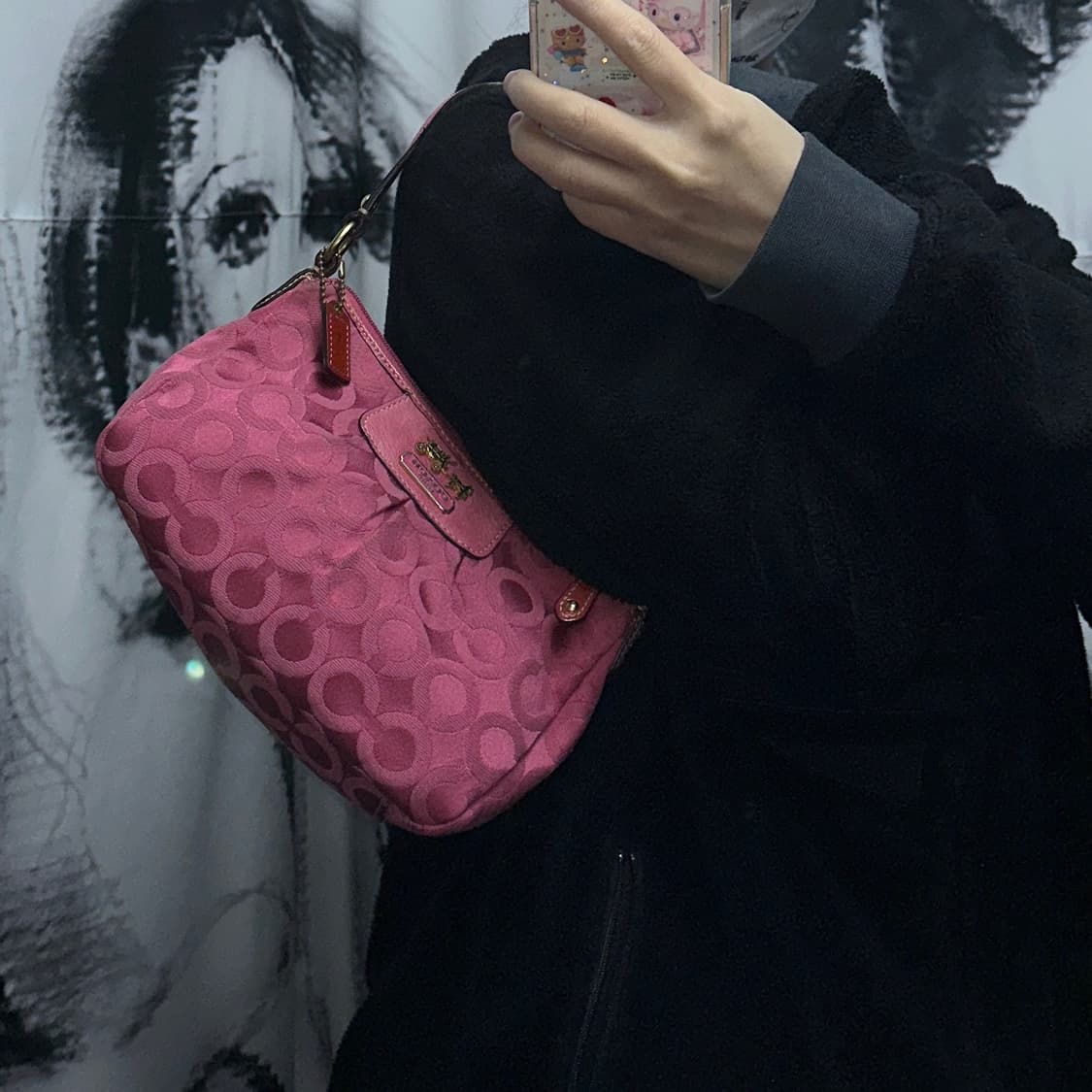 코치 y2k 핑크 미니백 상품이미지1