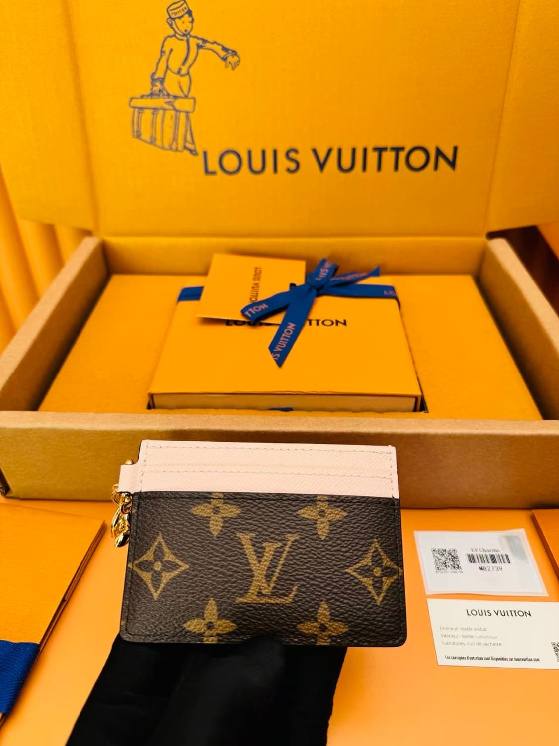 루이비통 LV 참 카드 홀더 모노그램 로즈 발레린 핑크 상품이미지2