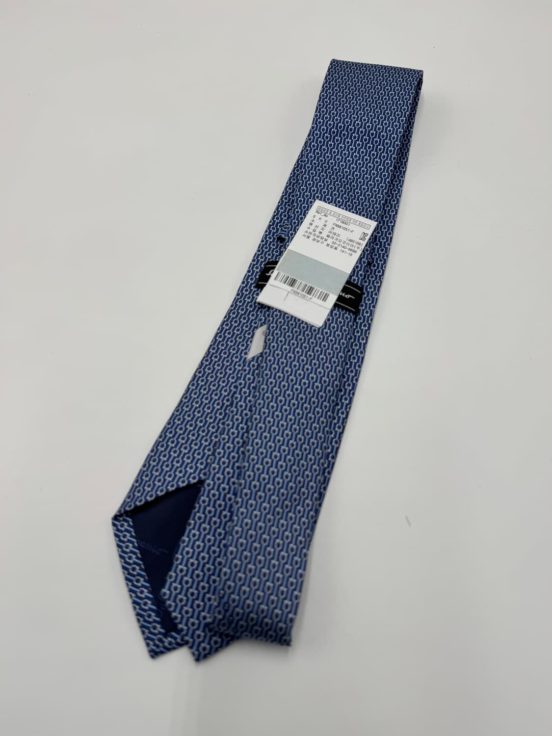 페라가모 상품이미지3