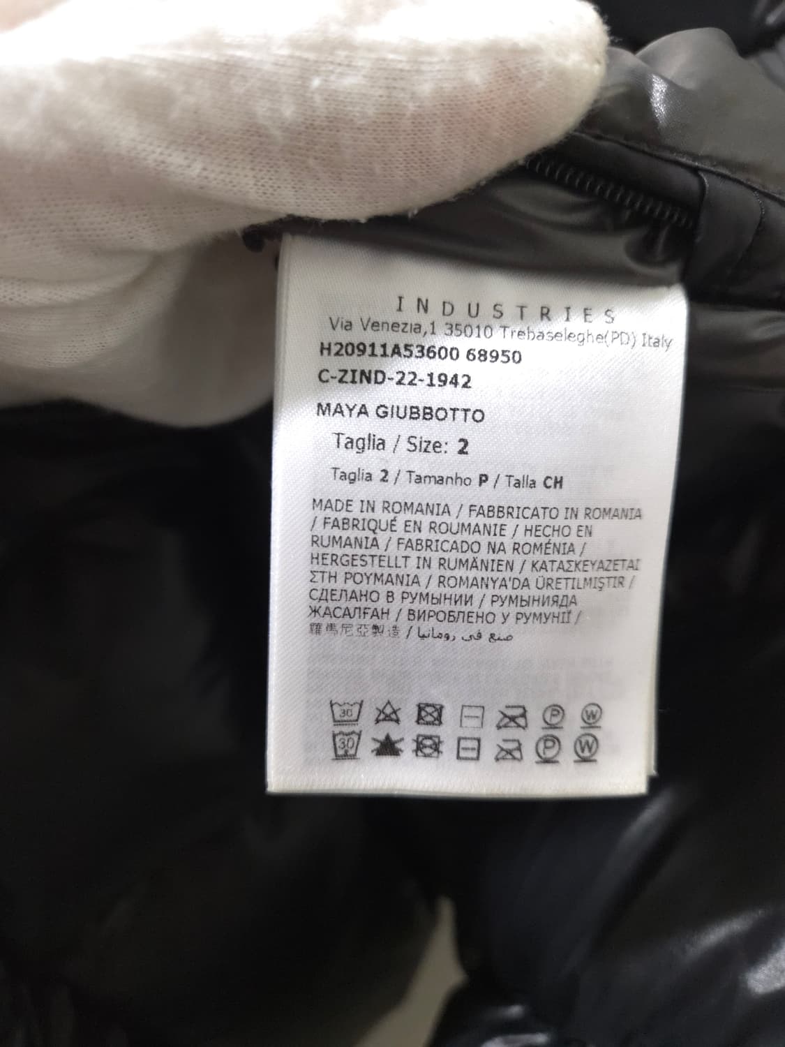 [22Fw] 몽클레어 마야 쇼트 다운 패딩 2Size 상품이미지8