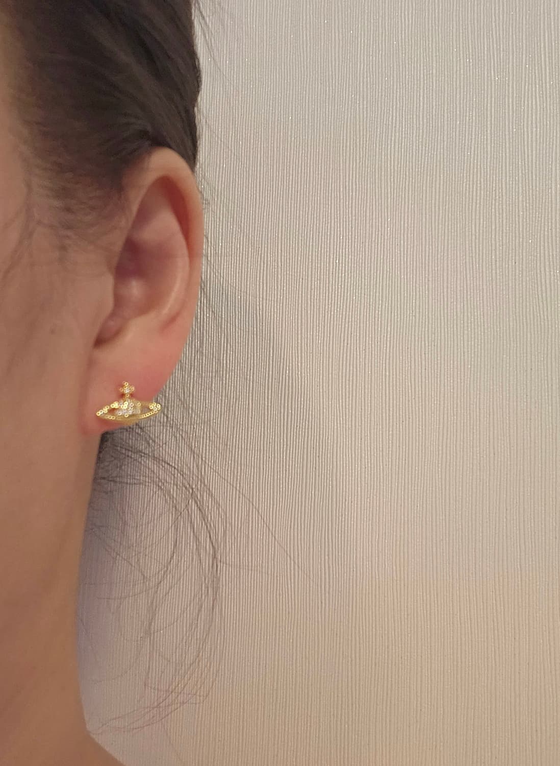 비비안웨스트우드 업사이클링 금장 미니 귀걸이 상품이미지7