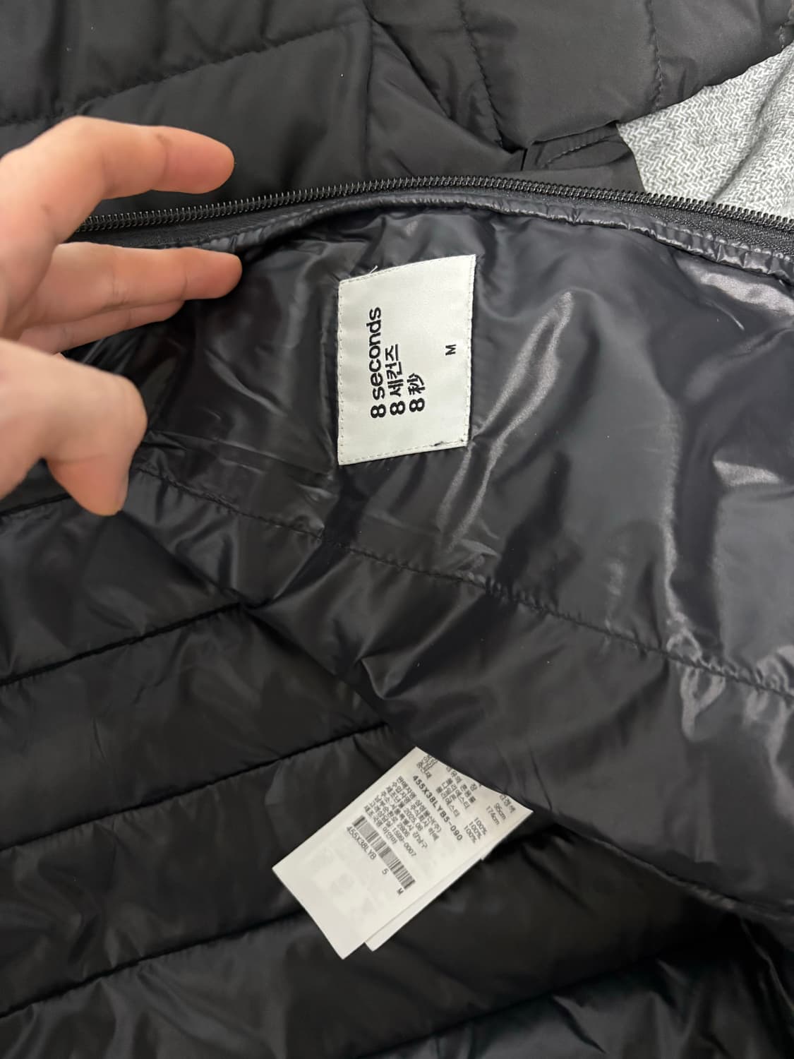 에잇세컨즈 경량패딩 m 상품이미지3