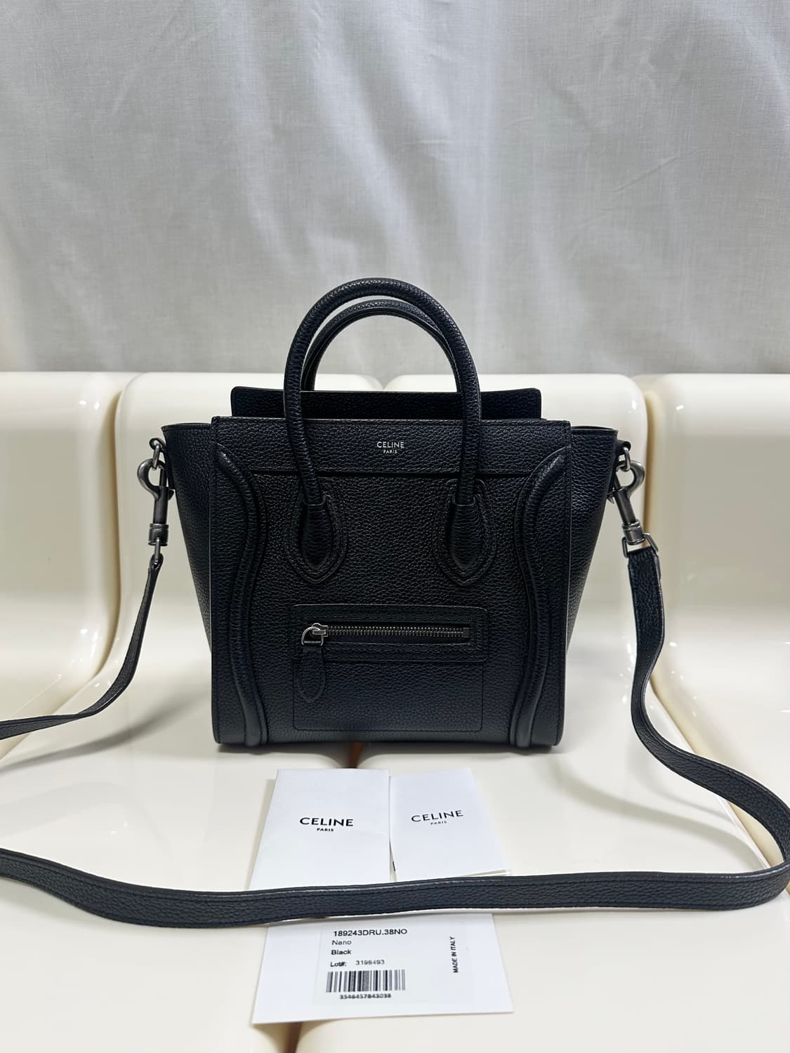[SA 정품] 셀린느 러기지백 나노 블랙 상품이미지1
