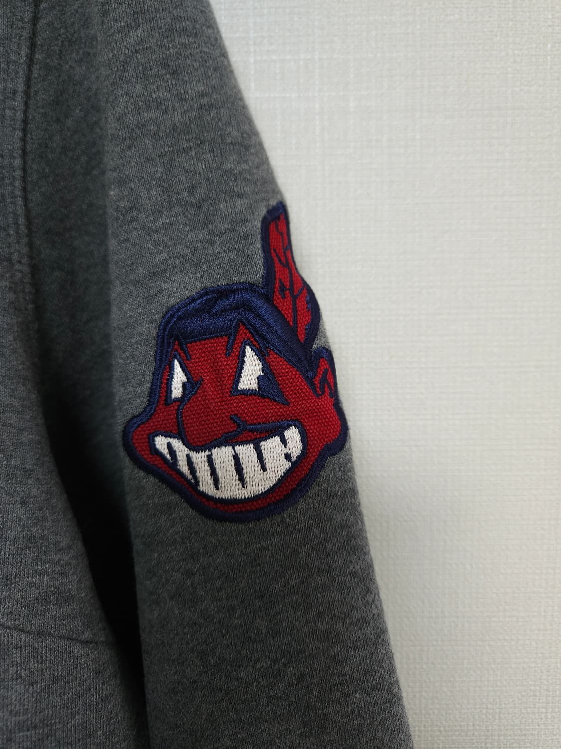 MLB 인디애나 기모 맨투맨 상품이미지3