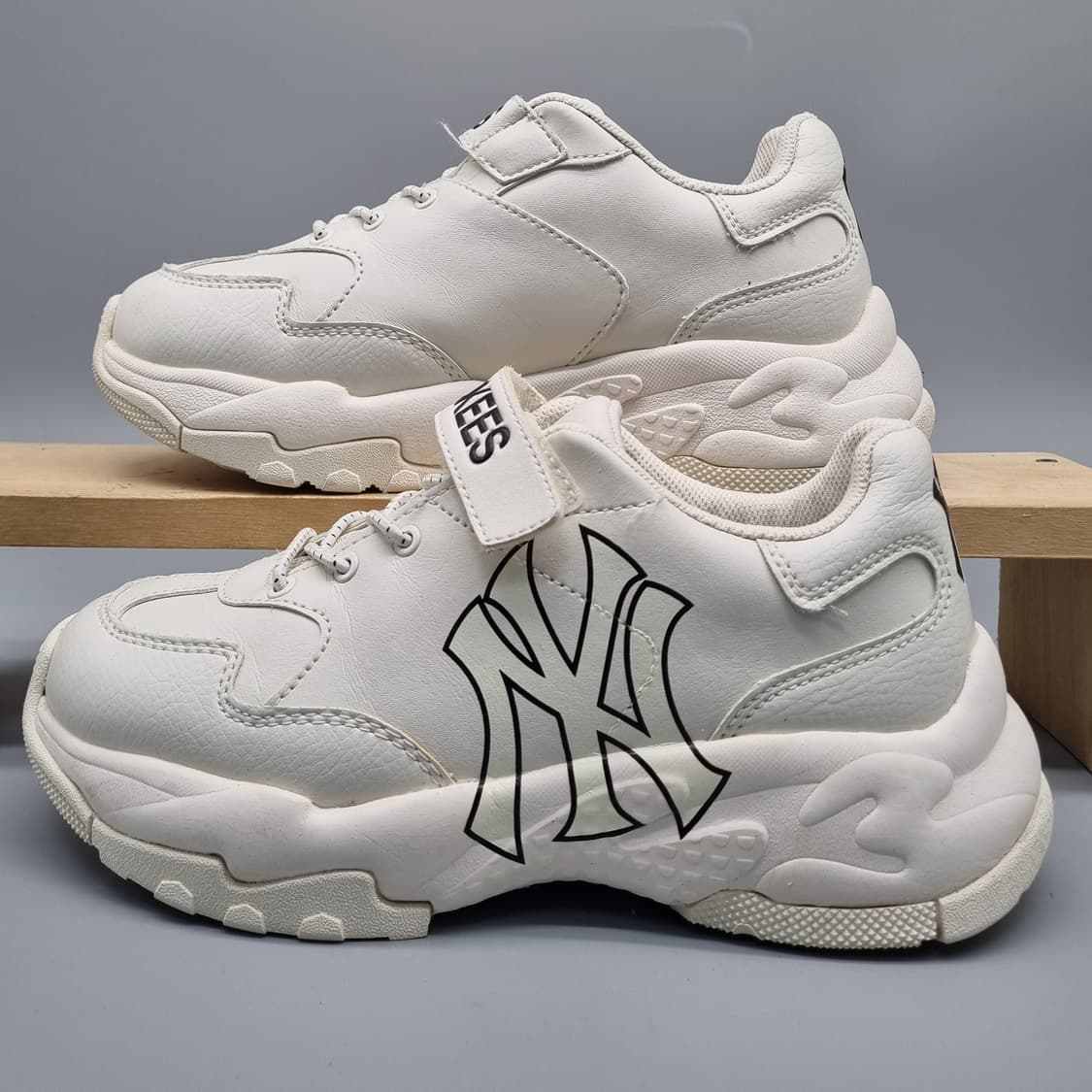 MLB 뉴욕양키스 아동운동화230 상품이미지1