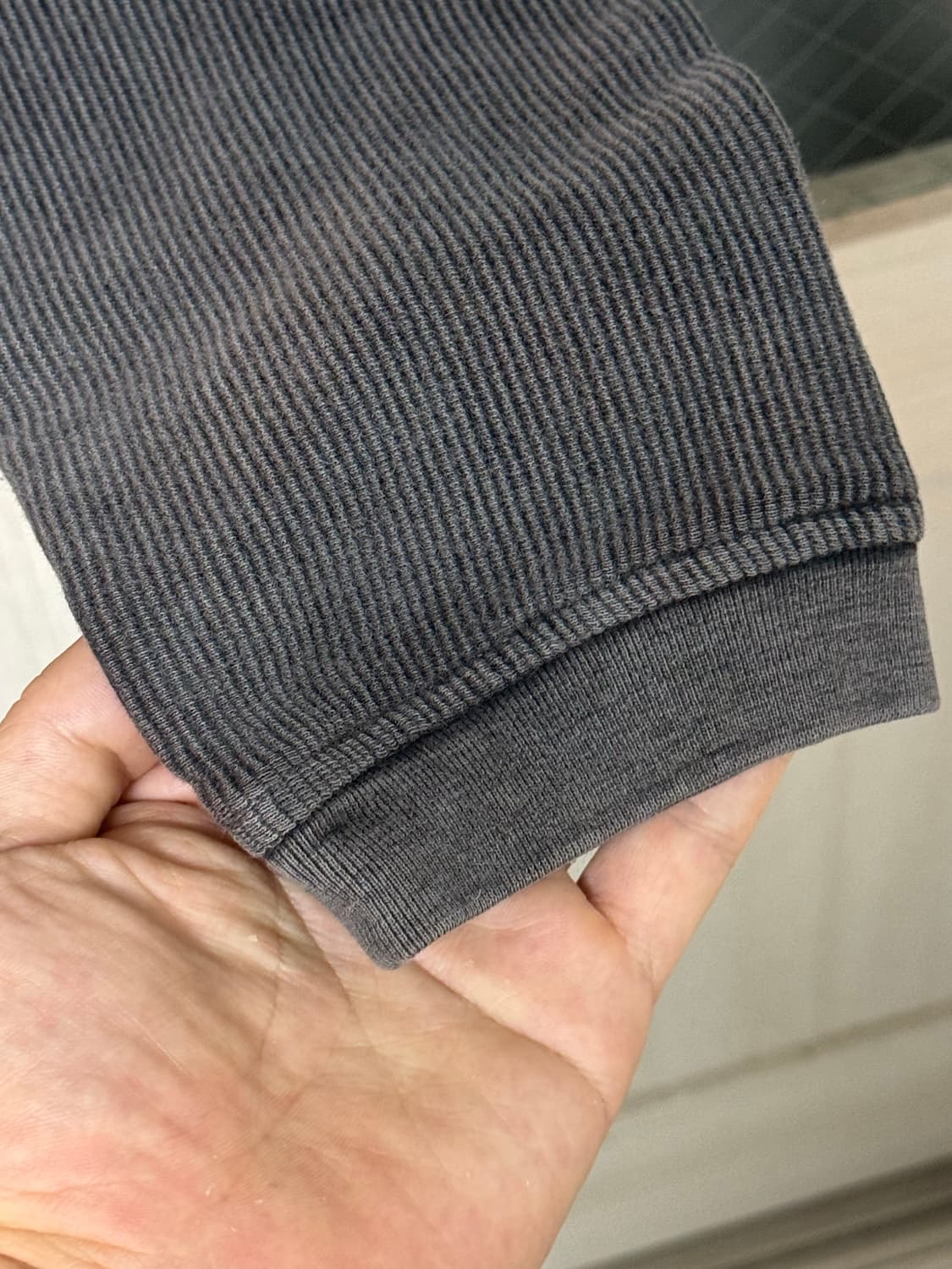 [M] 올드 스투시 로고 맨투맨 상품이미지6