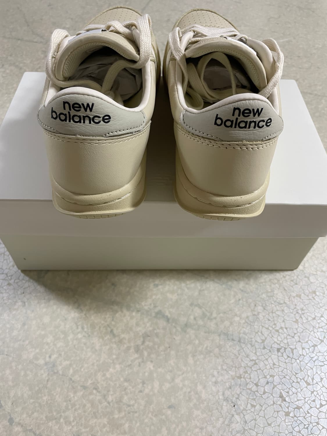 뉴발란스 오라리 t500 아이보리 상품이미지4