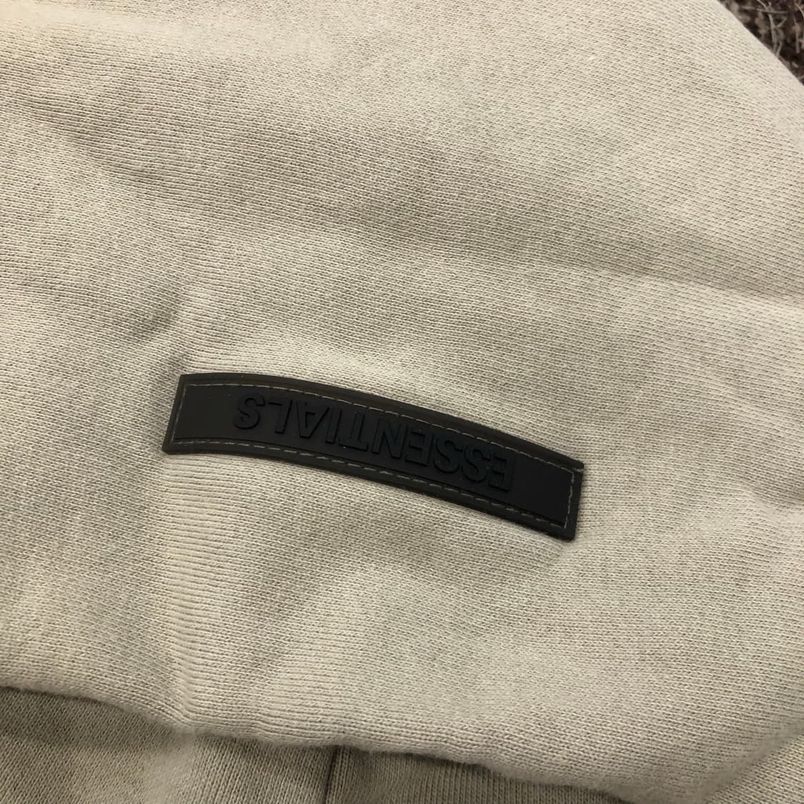 에센셜 피어오브갓 후드티 상품이미지3