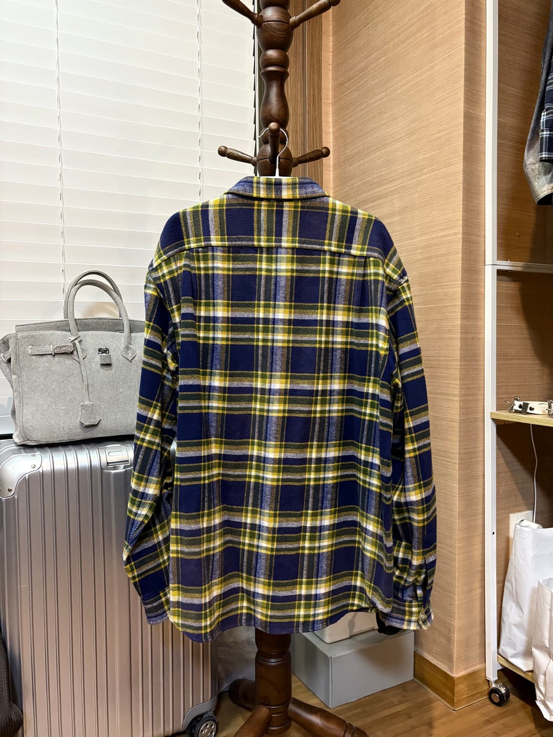 L ] 25ss 슈프림 올드 잉글리쉬 플란넬 셔츠 네이비 상품이미지3