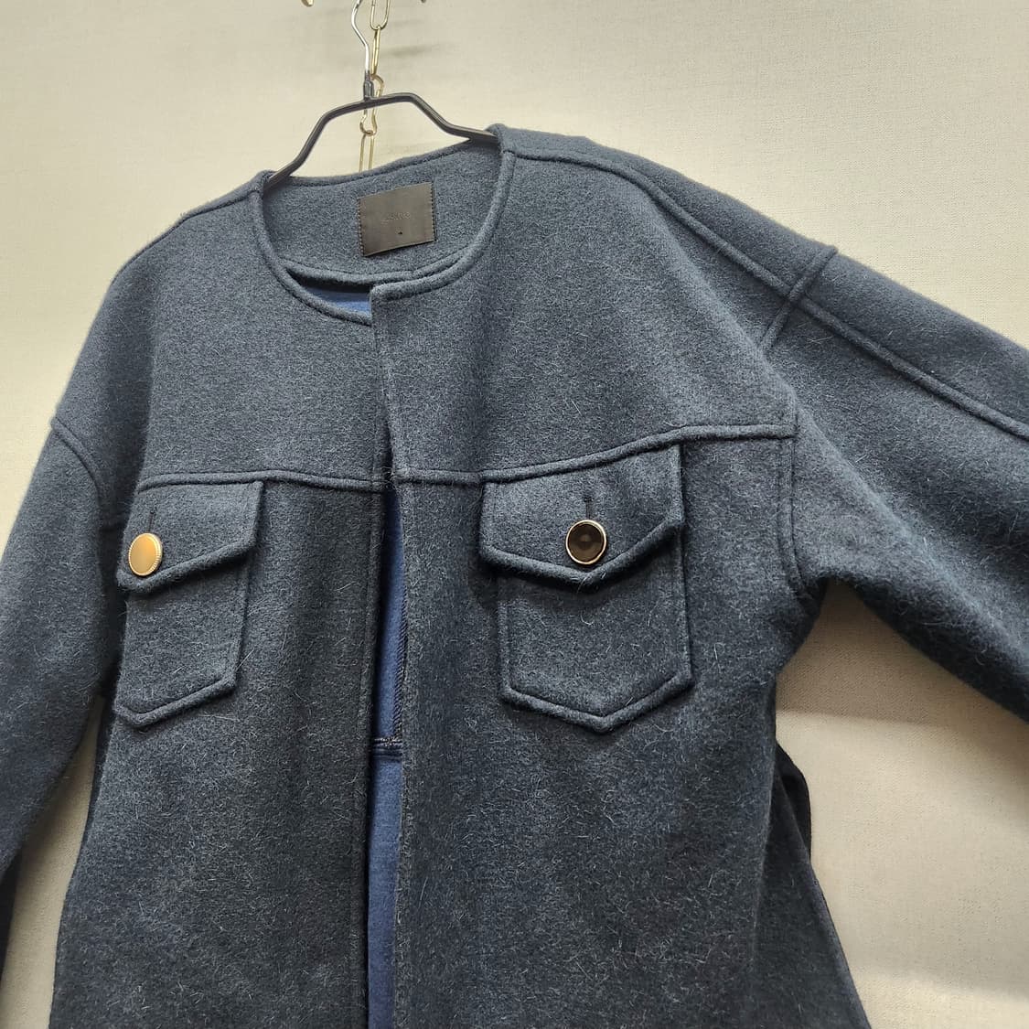 인디럭스 노카라 투포켓 골드버튼 오픈 자켓 L 상품이미지3