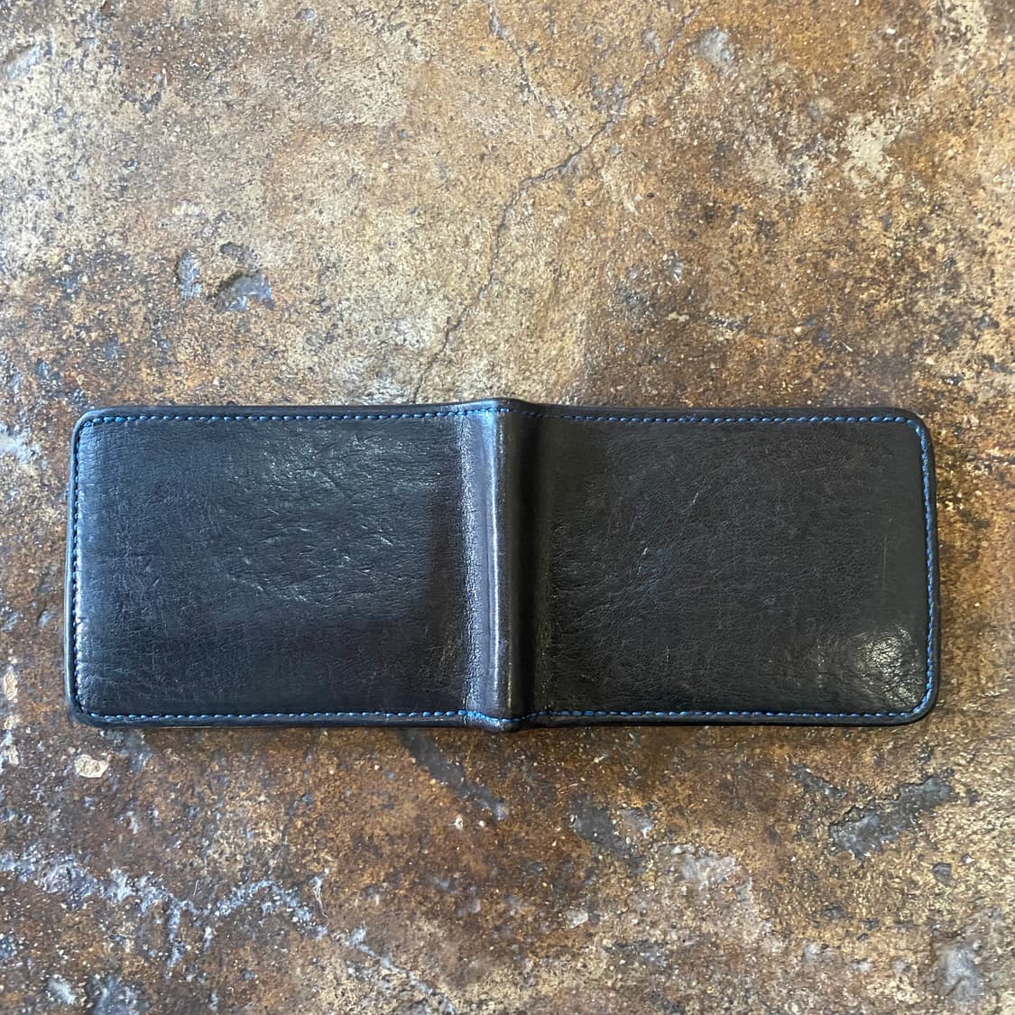 프랑스 소가죽 빈티지 반지갑 상품이미지3