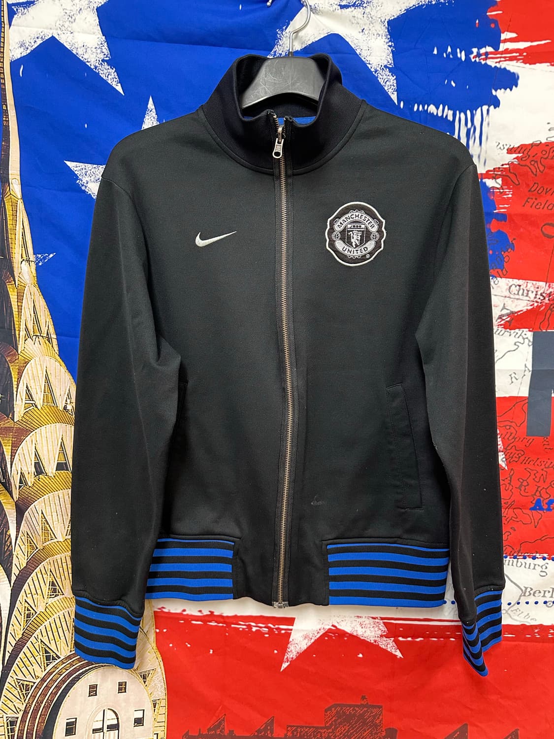 나이키 올드스쿨 맨유 져지 트랙탑 s90 상품이미지1