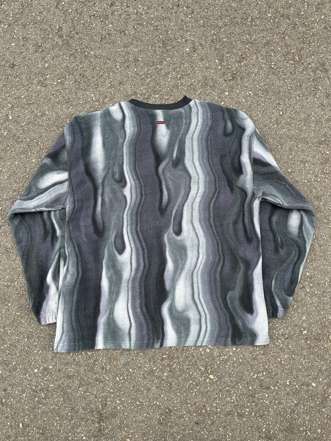 푸부 플리스 스웻셔츠 상품이미지2