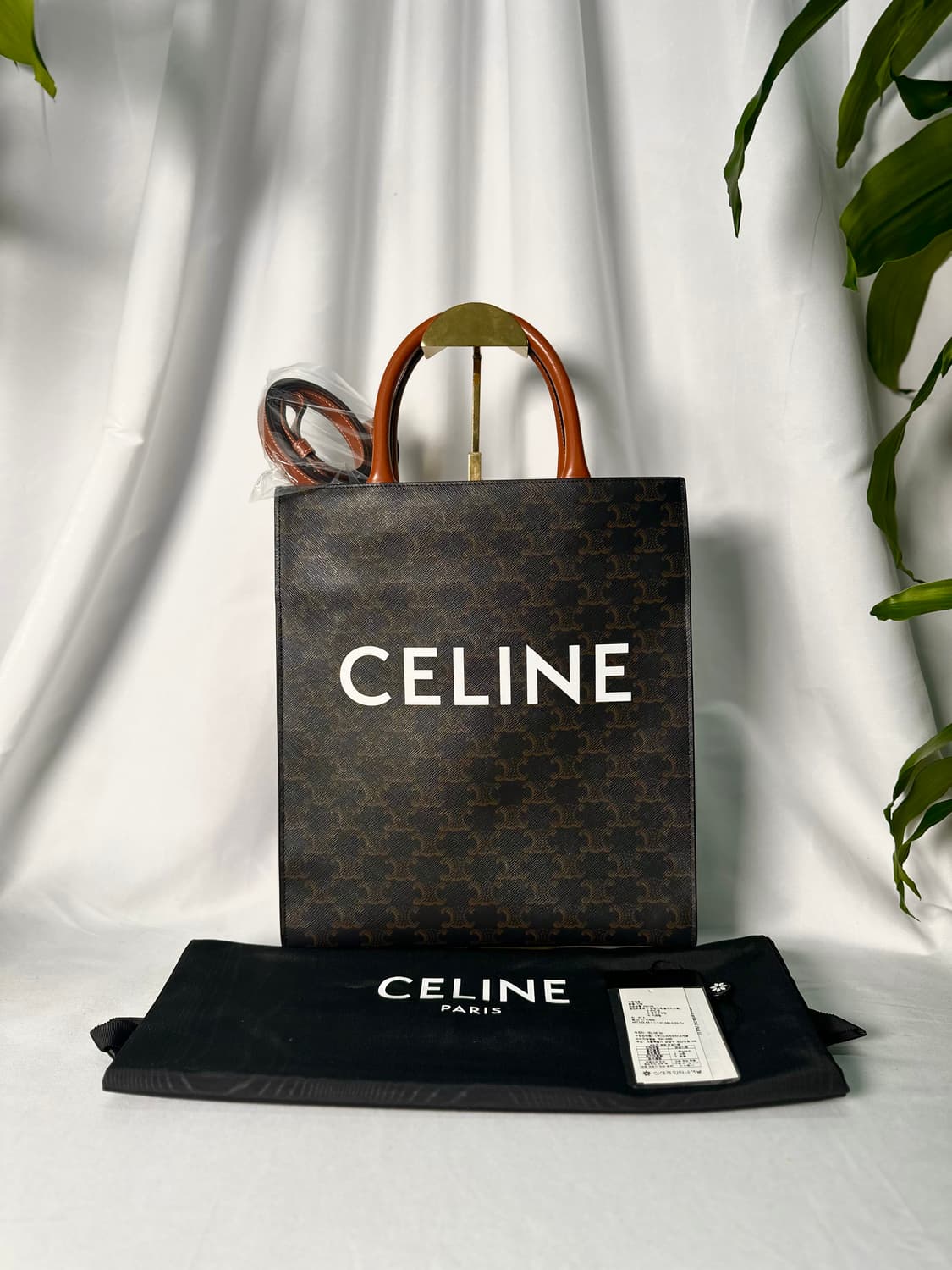 [정품] 셀린느 트리옹프 카바스백 스몰 (미니X) 상품이미지1