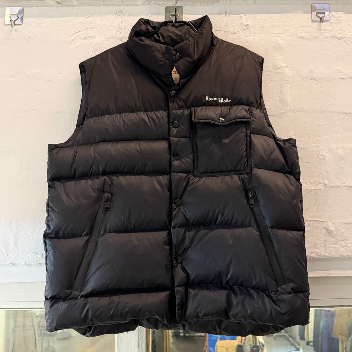 Moncler x Fragment 몽클레어 프라그먼트 블랙 조끼 패딩 4 상품이미지1