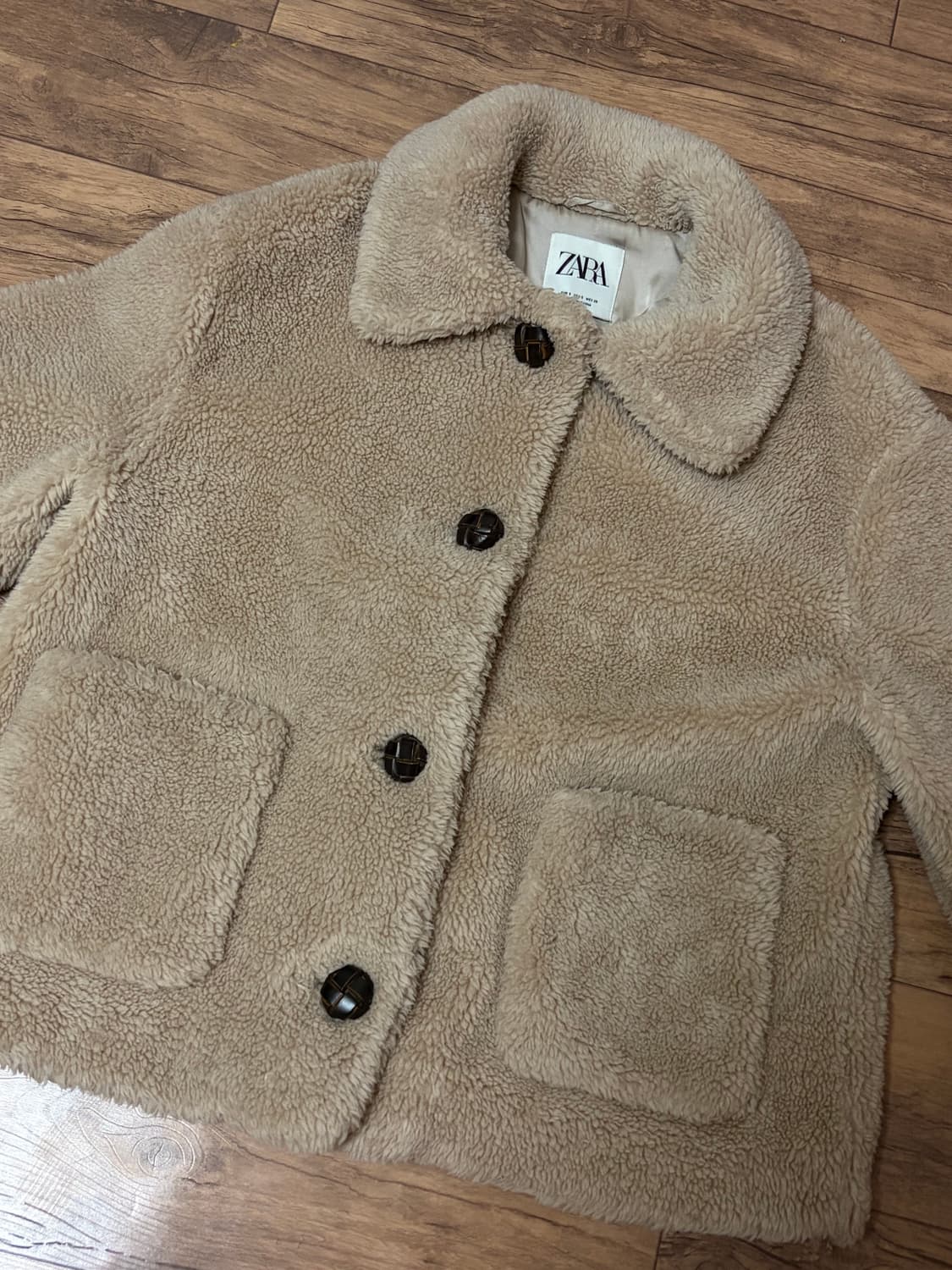 자라 플리스 자켓 베이지 컬러 상품이미지2