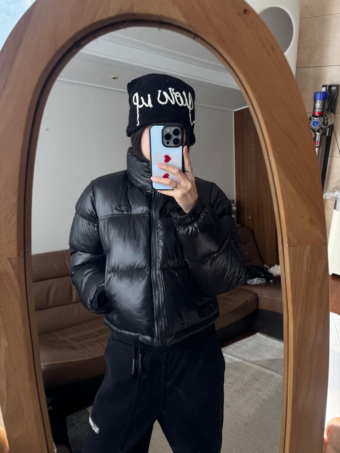 오드스튜디오 크롭패딩 상품이미지1