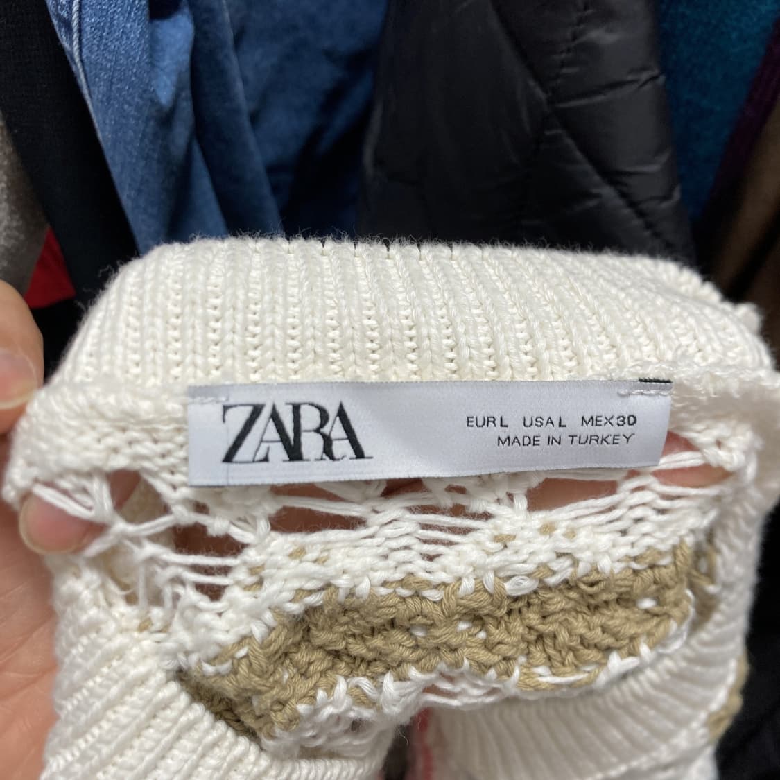 자라 여성니트베스트 라운드 L 상품이미지4
