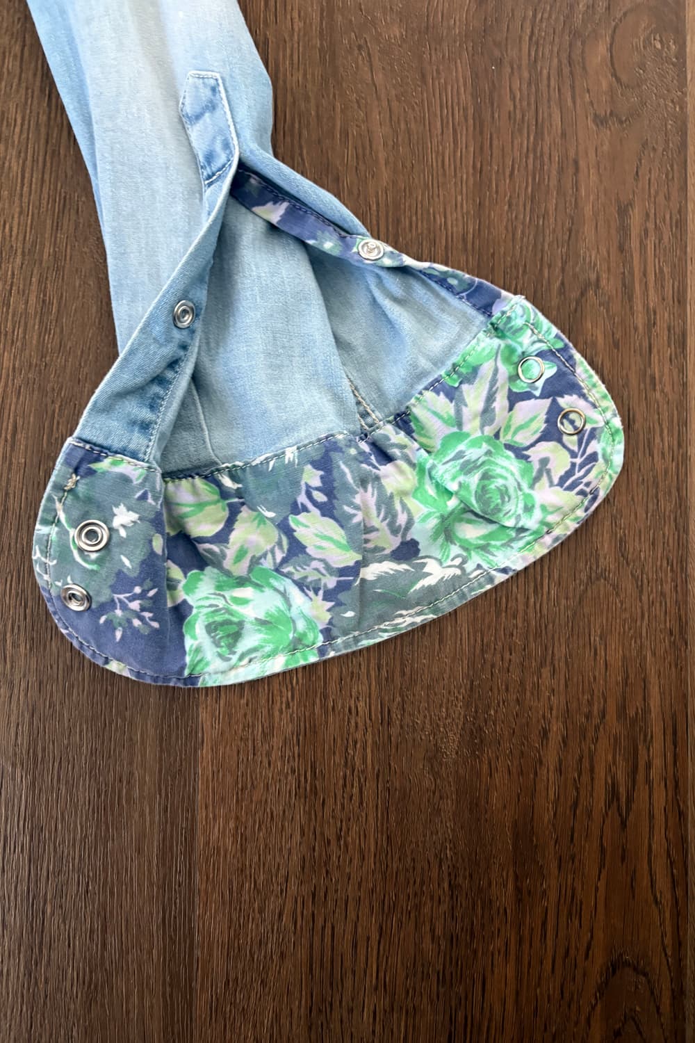 Light Wash Denim Western Shirt 상품이미지6