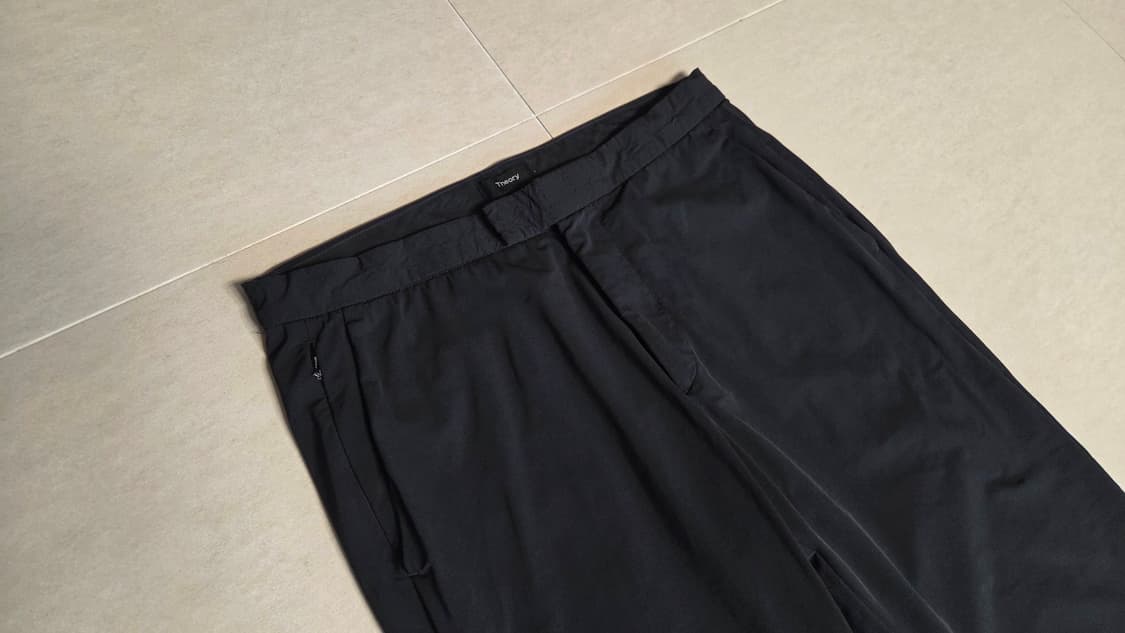 띠어리 세미 테크 슬랙스 팬츠  상품이미지2