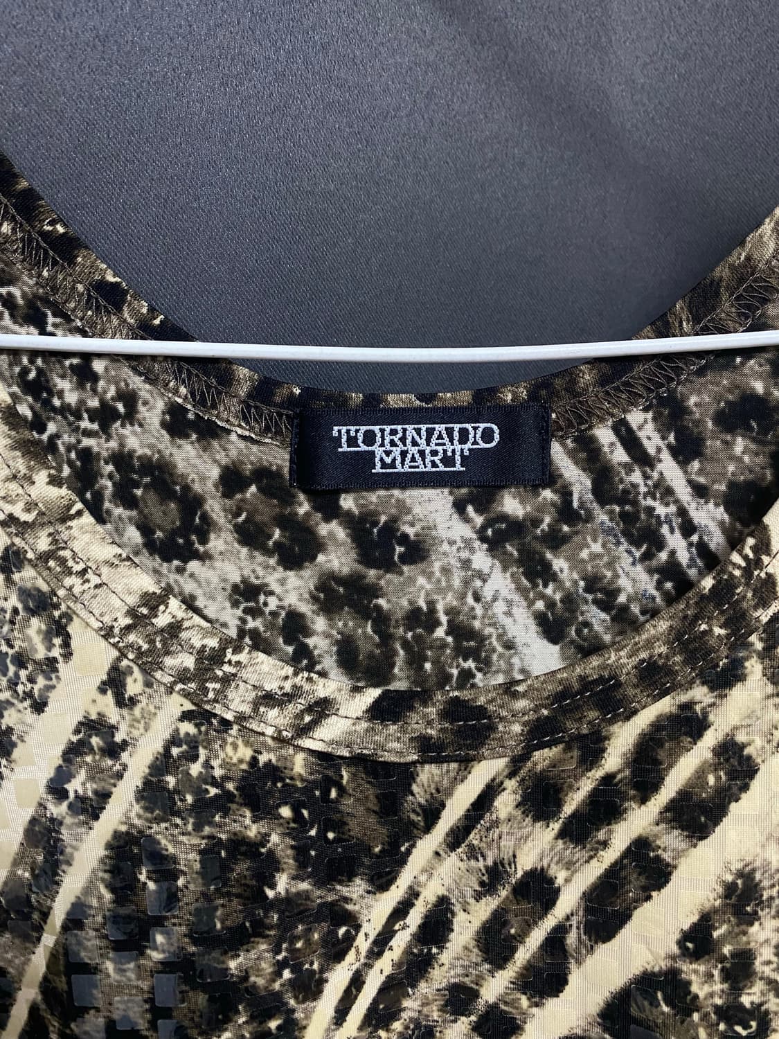 Tornado mart sleeveless top 상품이미지3