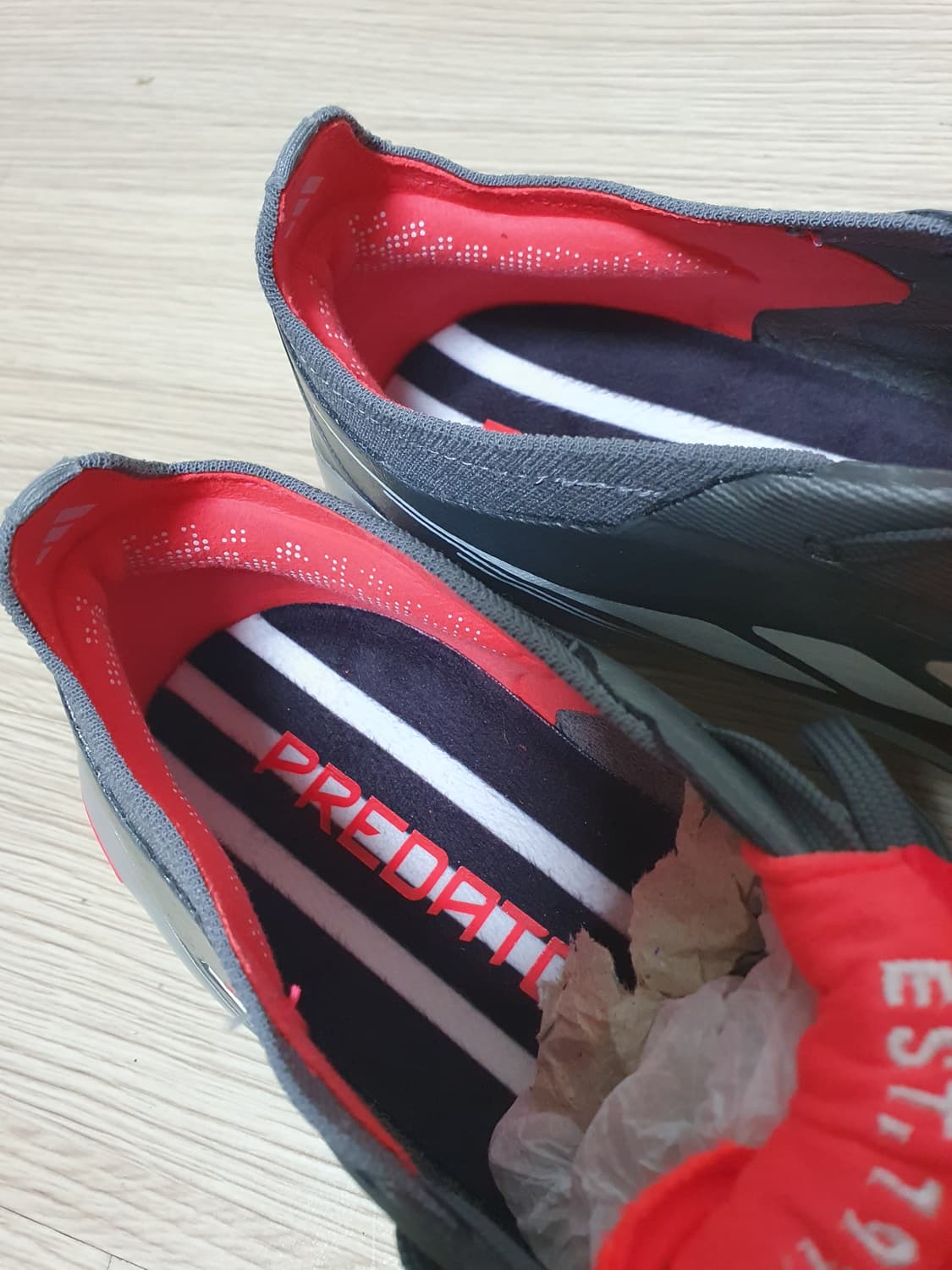 아디다스 프레데터 엘리트 폴드오버 텅 축구화 285 상품이미지9