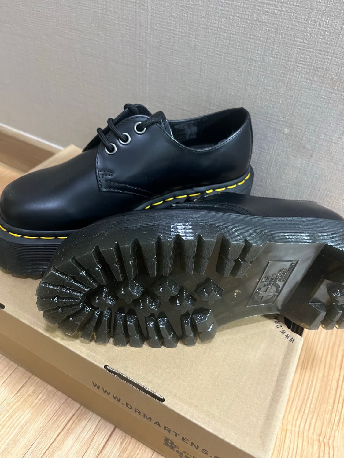 [새상품] 닥터마틴 1461 쿼드 230 상품이미지3