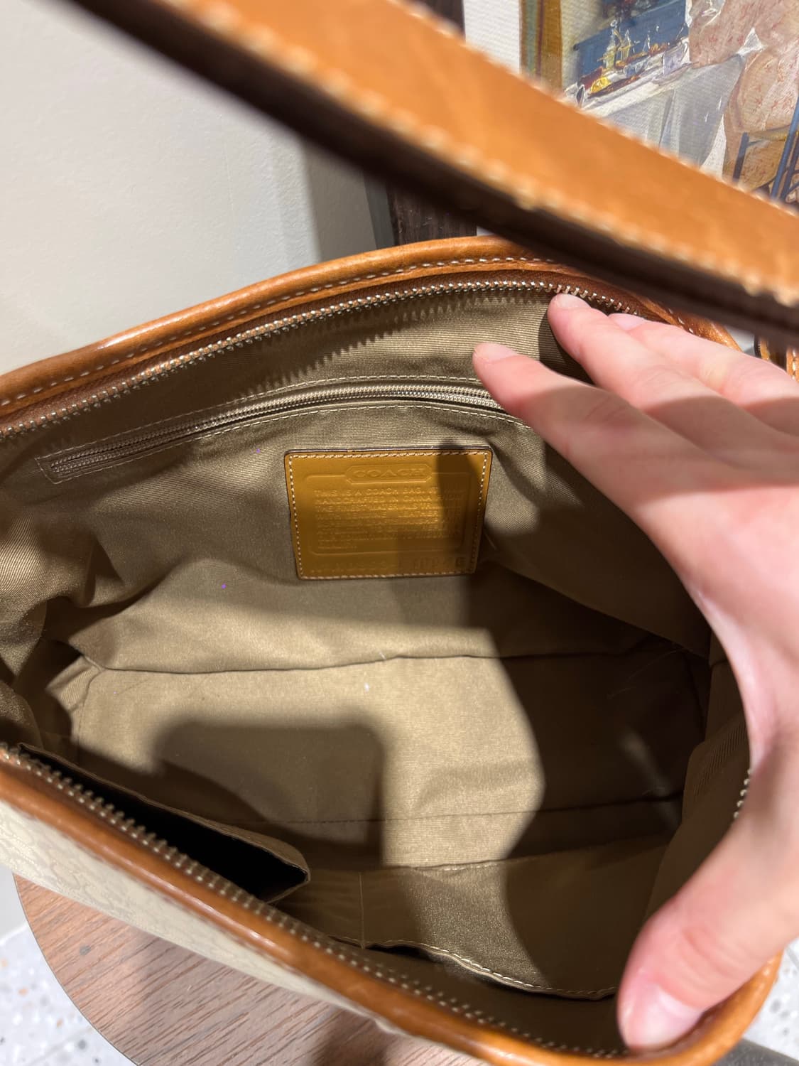 Coach Cream Shoulder Bag 상품이미지8
