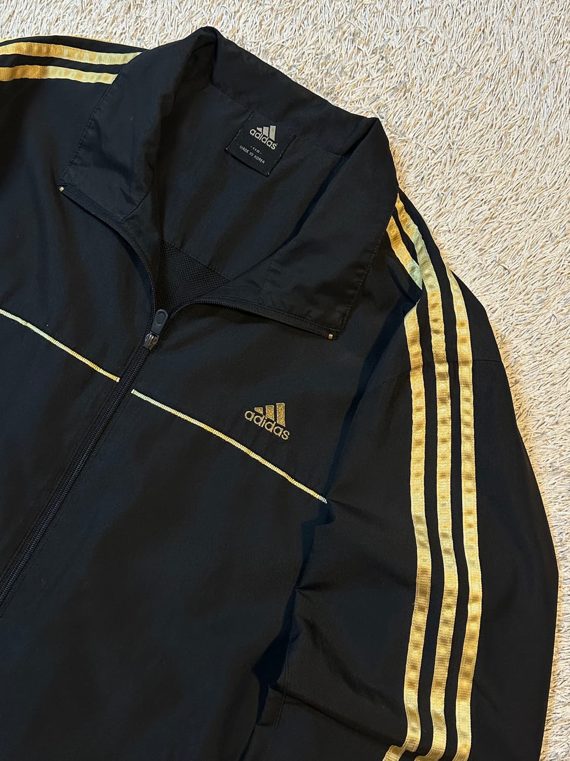 아디다스 ADIDAS 삼각로고 사이드라인 검골 바람막이 자켓 상품이미지2