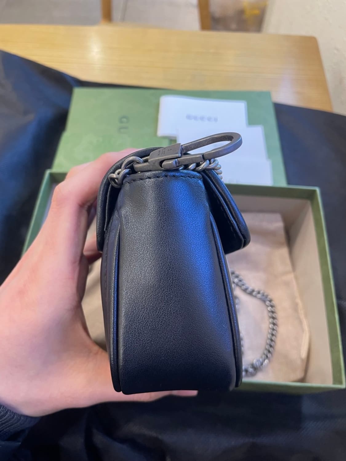 구찌 마틀라세 수퍼미니 블랙  상품이미지4